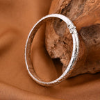 Sterling Silver Bangle (With White Rhodium Plated ), Silver Wt. 24.10 Gms (Size 7.5).