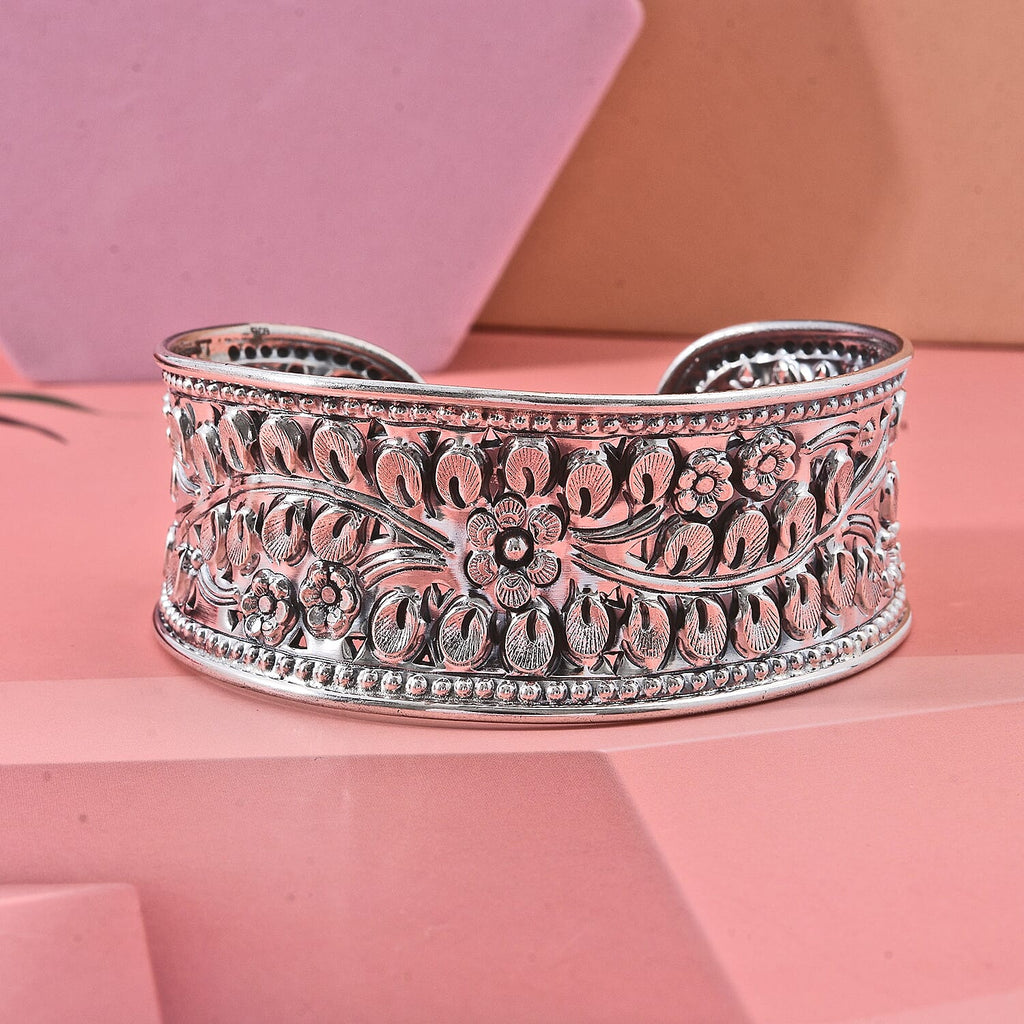 Close Out Deal - Sterling Silver Floral Design Cuff Bangle (Size-7), Silver Wt. 23.00 Gms