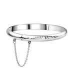Sterling Silver Bangle (Size 7.5) With Clasp and Safety Chain, Silver Wt. 8.90 Gms