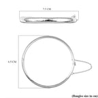 Sterling Silver Bangle (Size 7.5) With Clasp and Safety Chain, Silver Wt. 8.90 Gms