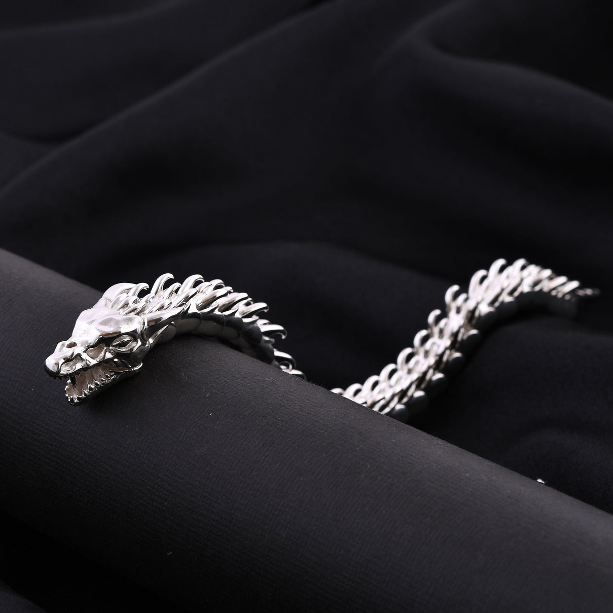 Royal Bali Collection Sterling Silver Dragon Bracelet (Size - 8.5) 7708046 2