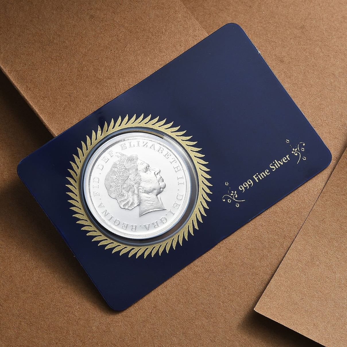 Legacy Collection - FINE 999 Silver Queen Head Edition Coin, Silver Wt.10.00 Gms. 8084023 2