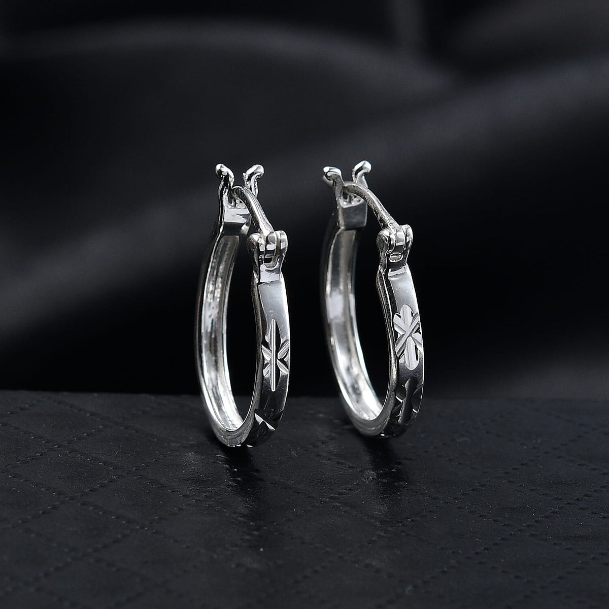 Sterling Silver Diamond Cut Hoop Earrings with Clasp 8282726 2