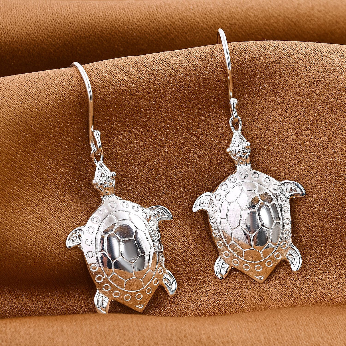Royal Bali Collection - Turtle Earring with Hook in Sterling Silver 7620820 7