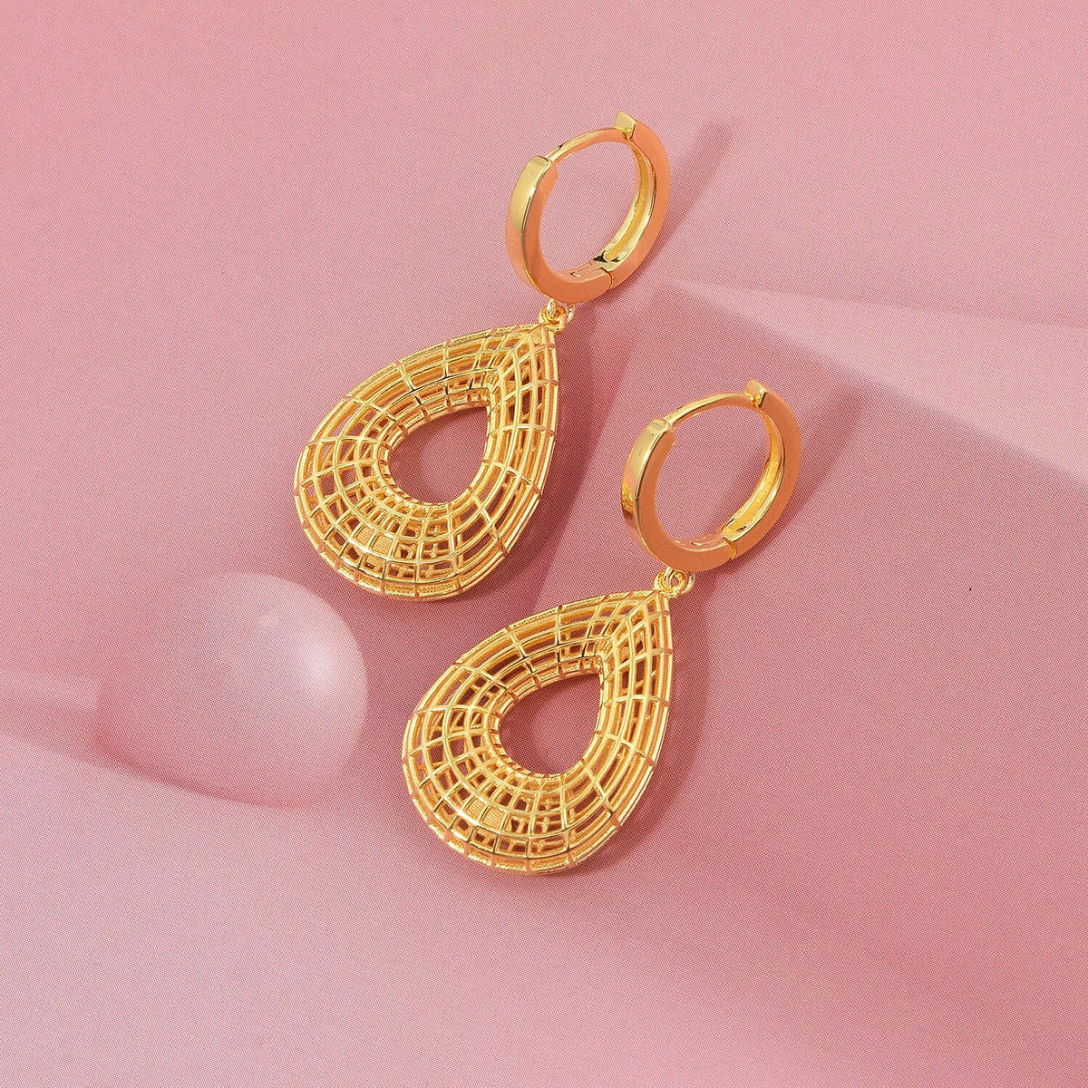 Treasure of Siam - Sterling Silver Openwork Teardrop Earring with Hoop in Yellow Gold Plating 8239542 1