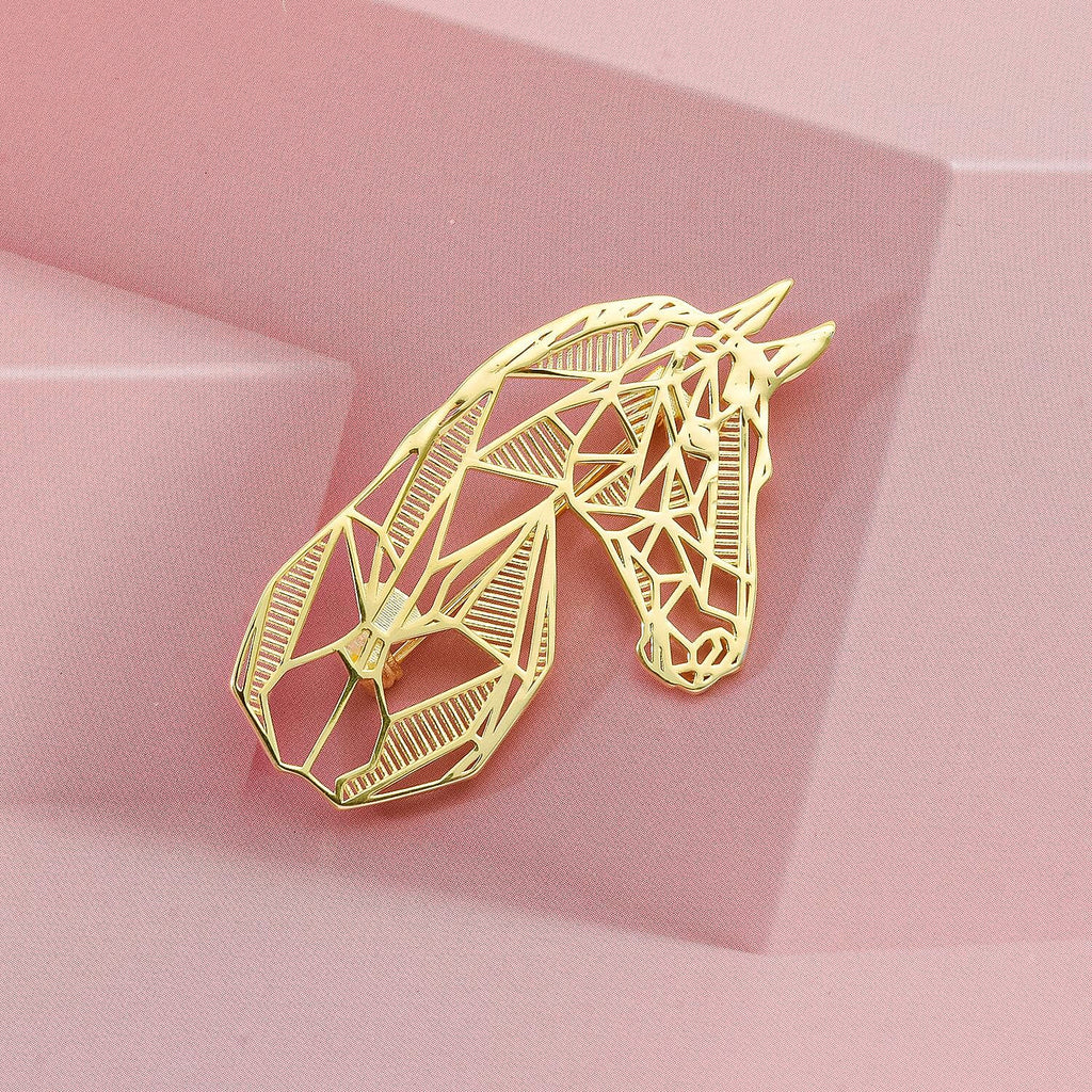 Sterling Silver Horse Head Brooch in Yellow Gold Plated, Silver Wt. 6.50 Gms.
