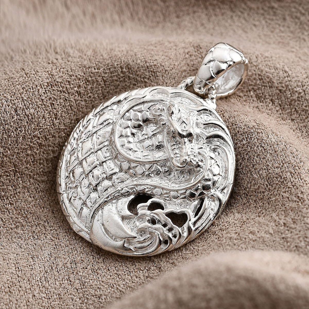 Royal Bali Collection Sterling Silver Pendant 8216635 1