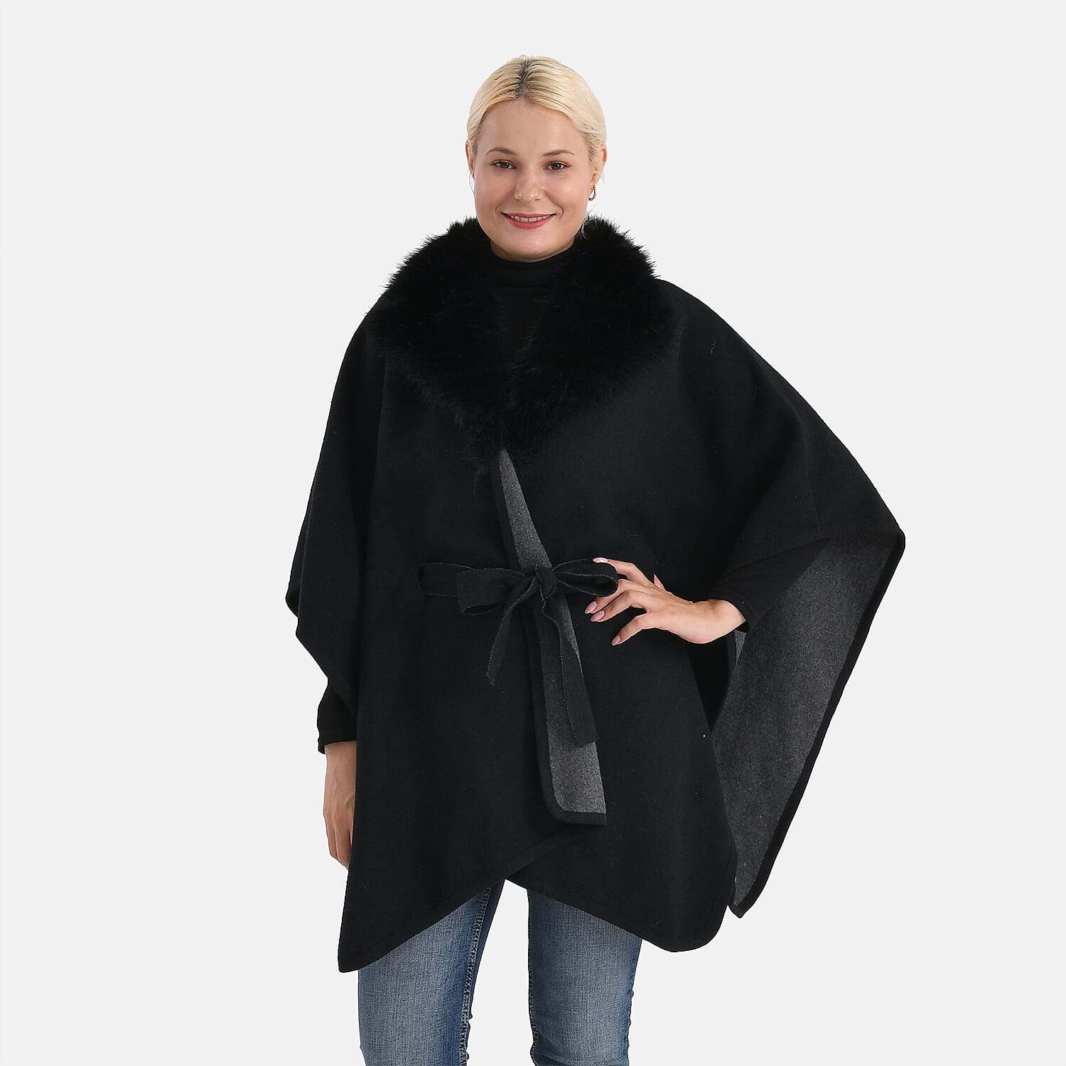 LA MAREY Signature Faux Fur Batwing Poncho (120x70 cm) - Black 8220679 0