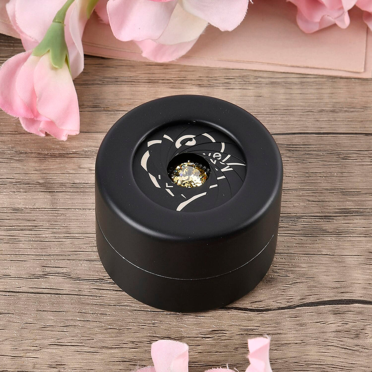 Swirl Ring Box with Rotating Lid 7756676 1