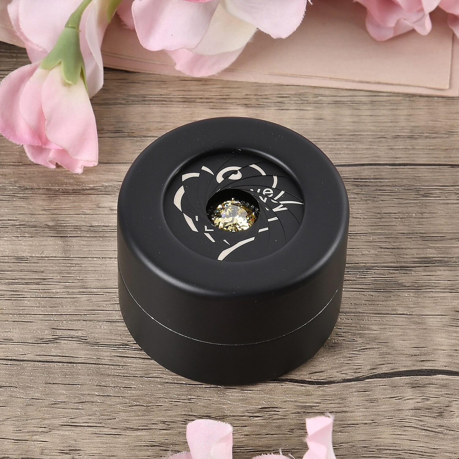 Swirl Ring Box with Rotating Lid 7756676 1