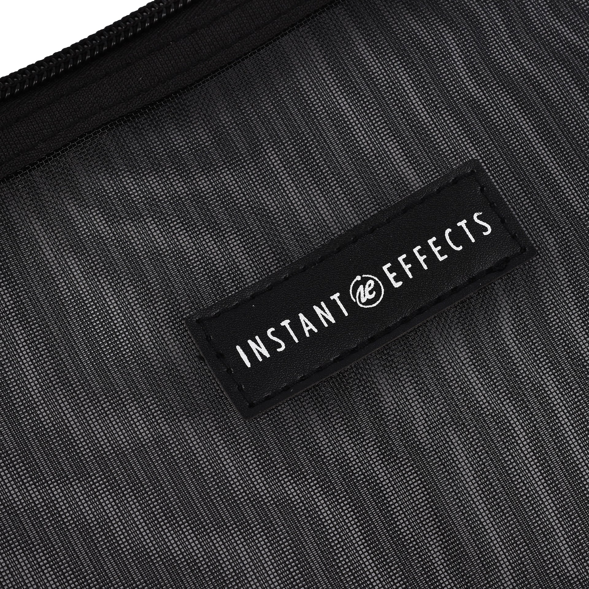 Instant Effects Toiletry bag (GWP) Not For Sale 7540095 2