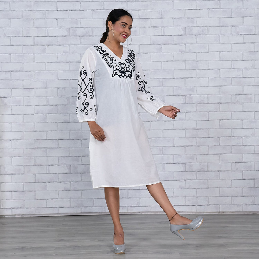 TAMSY 100% Cotton Embroidered V Neck Dress (Size XXL) - White