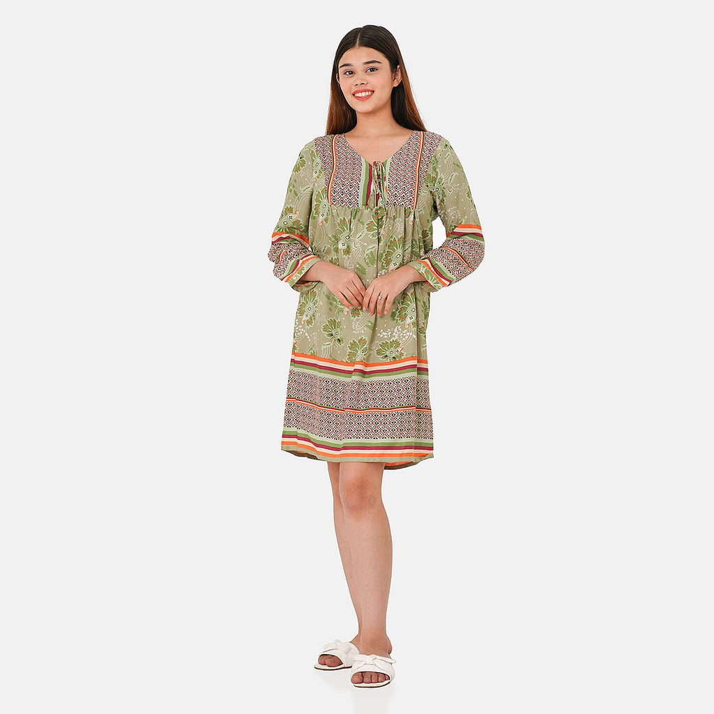 100% Viscose Floral Pattern Dress (Size L,16 - 18) - Light Green