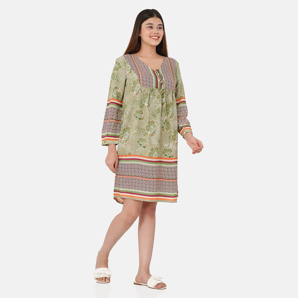100% Viscose Floral Pattern Dress (Size L,16 - 18) - Light Green