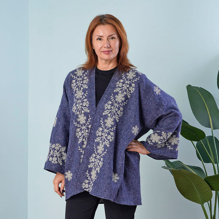 TAMSY Floral Embroidery Long Sleeves Kimono - Navy and Light Grey 6717022 1