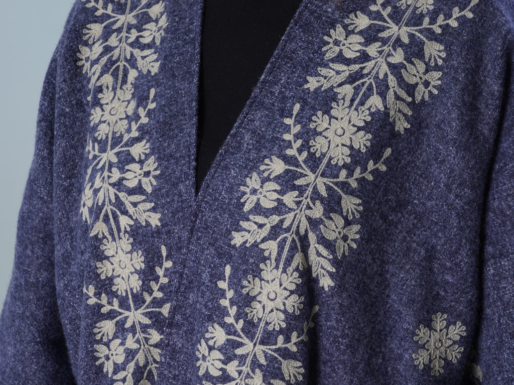 TAMSY Floral Embroidery Long Sleeves Kimono - Navy & Light Grey
