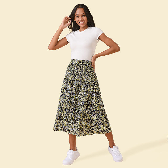 TAMSY Floral Pattern Skirt  - Green and Black 7332663 1