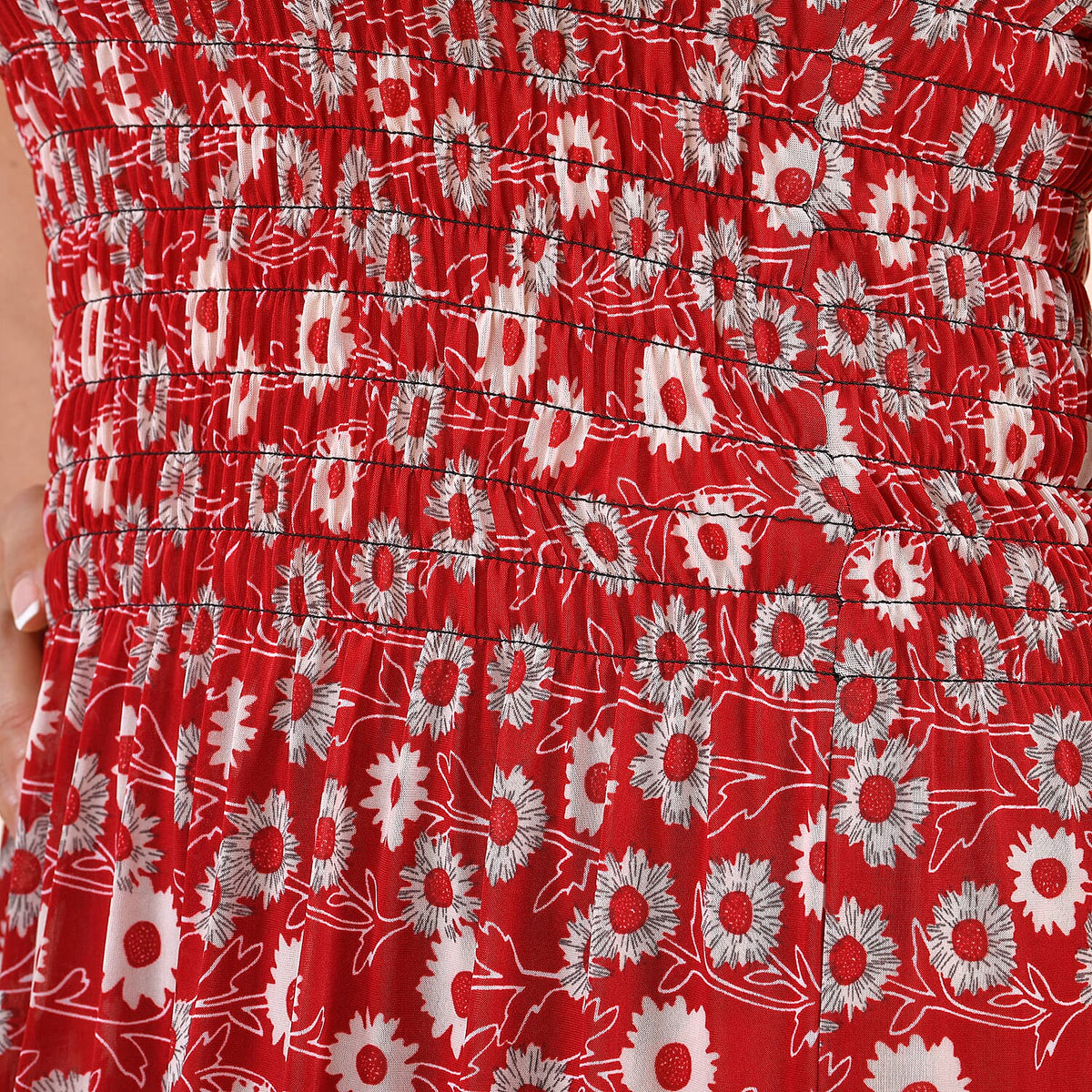 TAMSY Floral Pattern Smocked Dress  - Red and Off White 7322020 4
