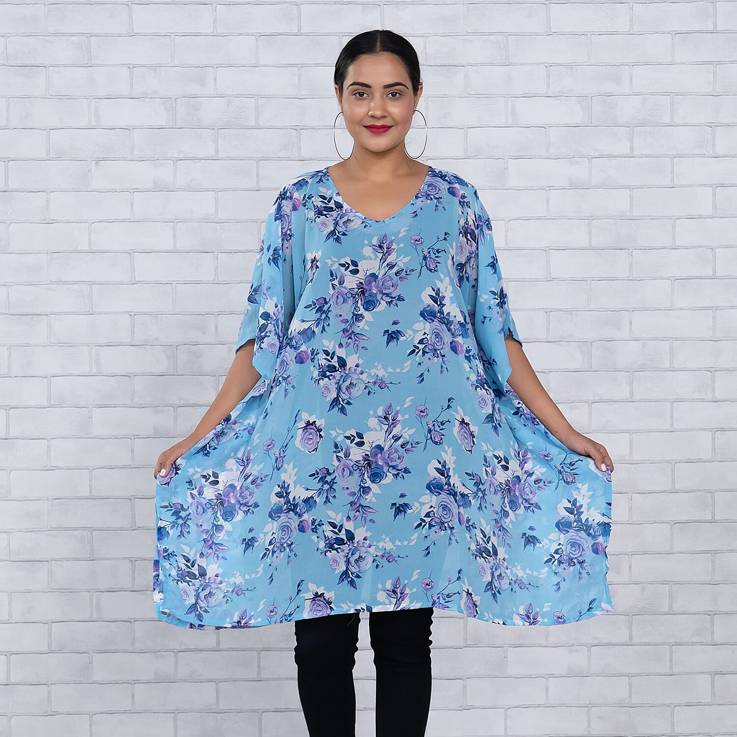 TAMSY Floral Printed V-Neck Women's Top - Blue 7317316 1