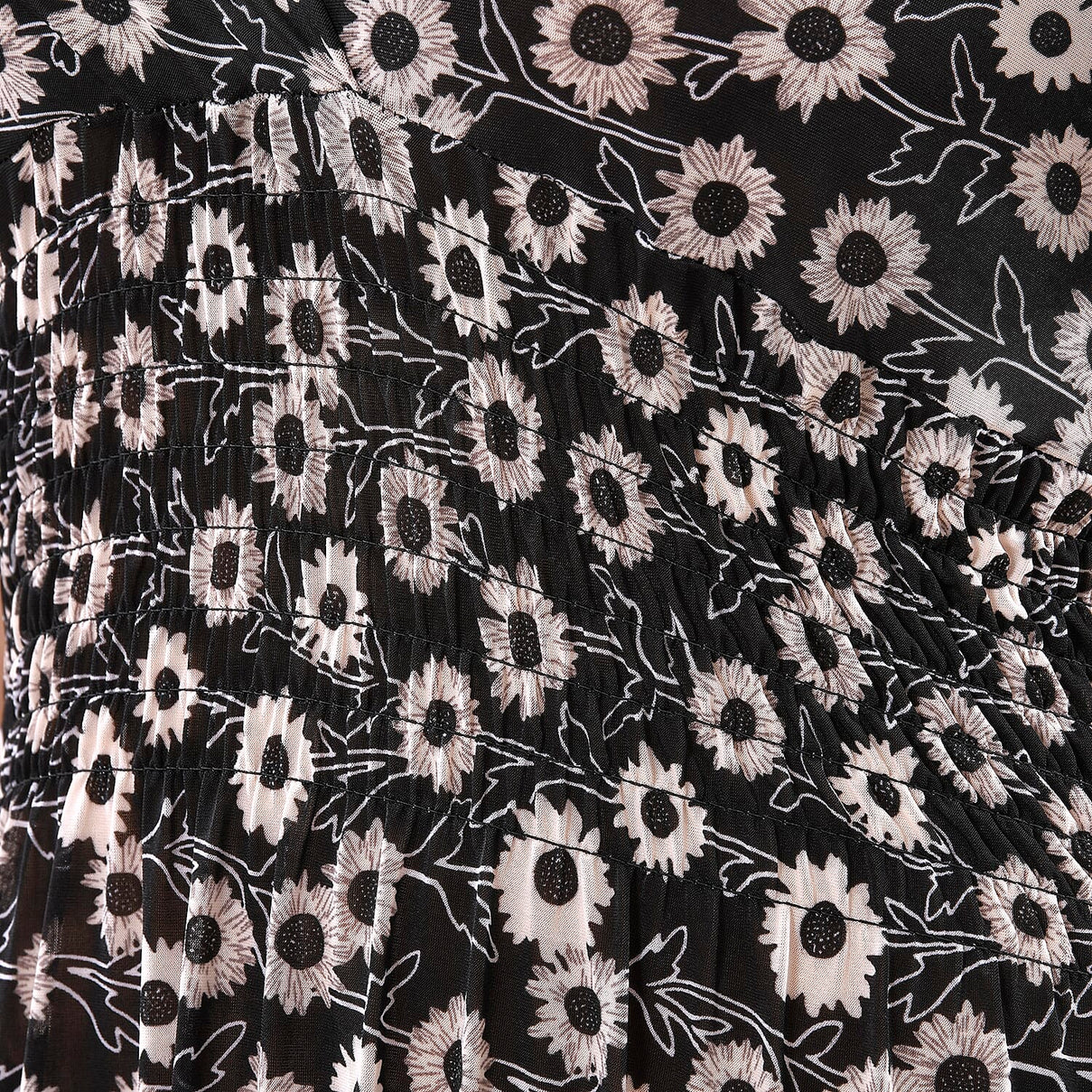 TAMSY Peacock Pattern Smocked Maxi Dress - Black 7322017 4