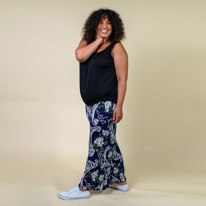 TAMSY Wide Leg Floral Printed Trousers - Navy 6348147 2