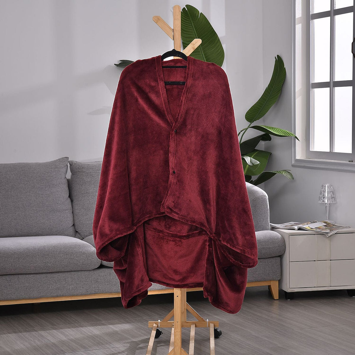 2-in-1 Wearable Blanket and Pillow 7621454 0