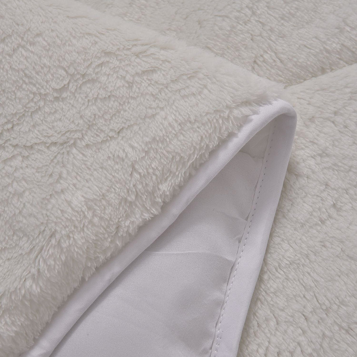 Luxury Edition - Teddy Fleece Quilted Mattress Enhancer - White Double 7594789 5
