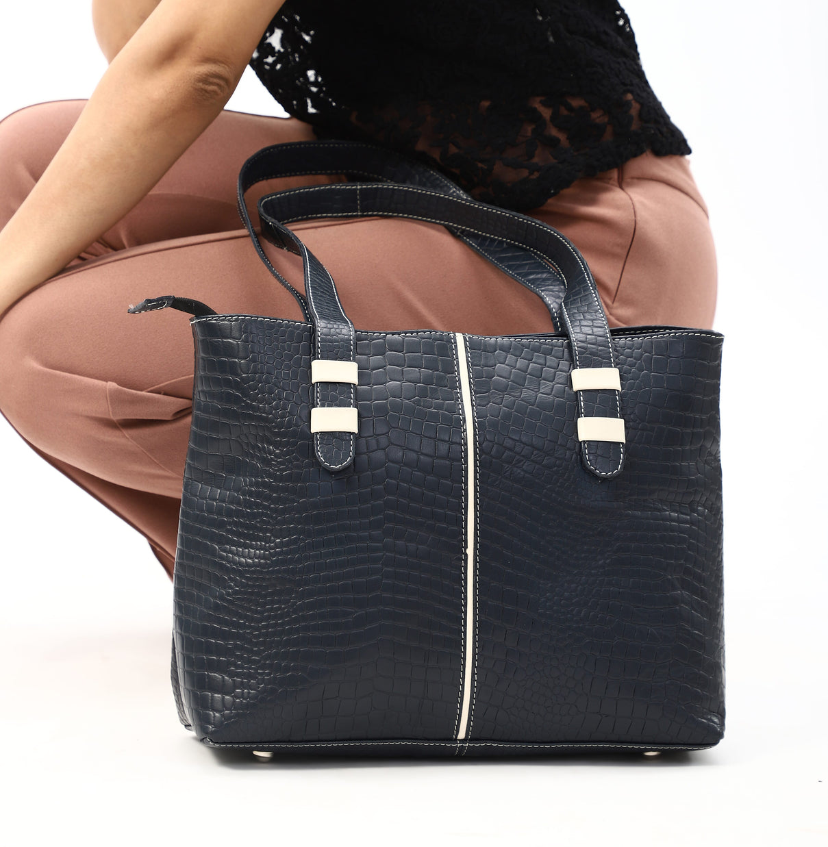 Crocodile Pattern Embossed Tote Bag 7562156 1