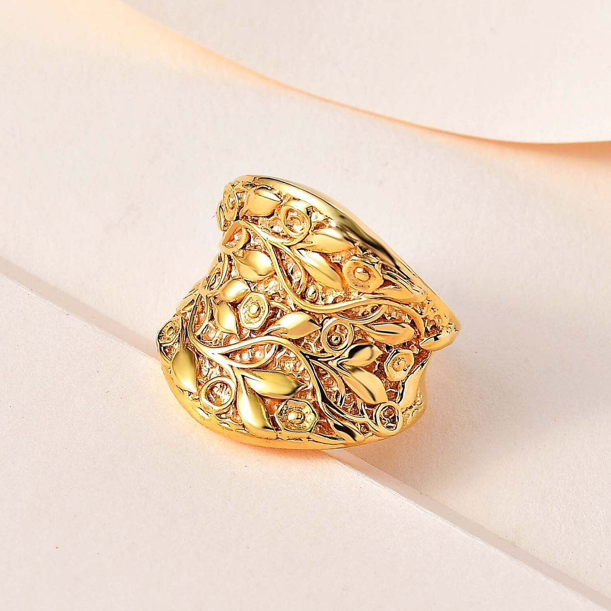 Leaf Vine Ring in 18K Vermeil Yellow Gold Plated Sterling Silver 7617746 1