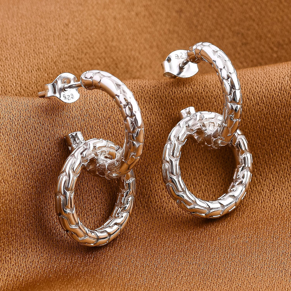 Royal Bali Collection- Sterling Silver Dragon Skin Earrings, Silver Wt. 7.55 Gms 7621001 2