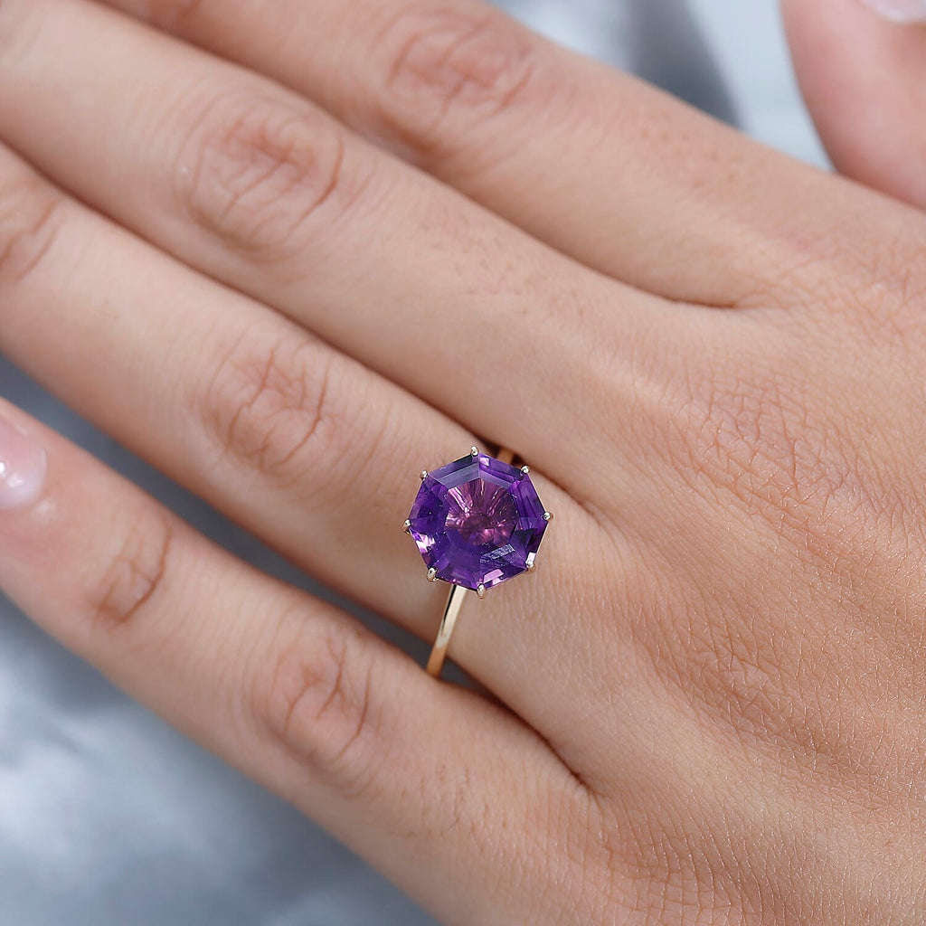 9K Yellow Gold Moroccan Amethyst & Moissanite Ring 4.17 Ct.