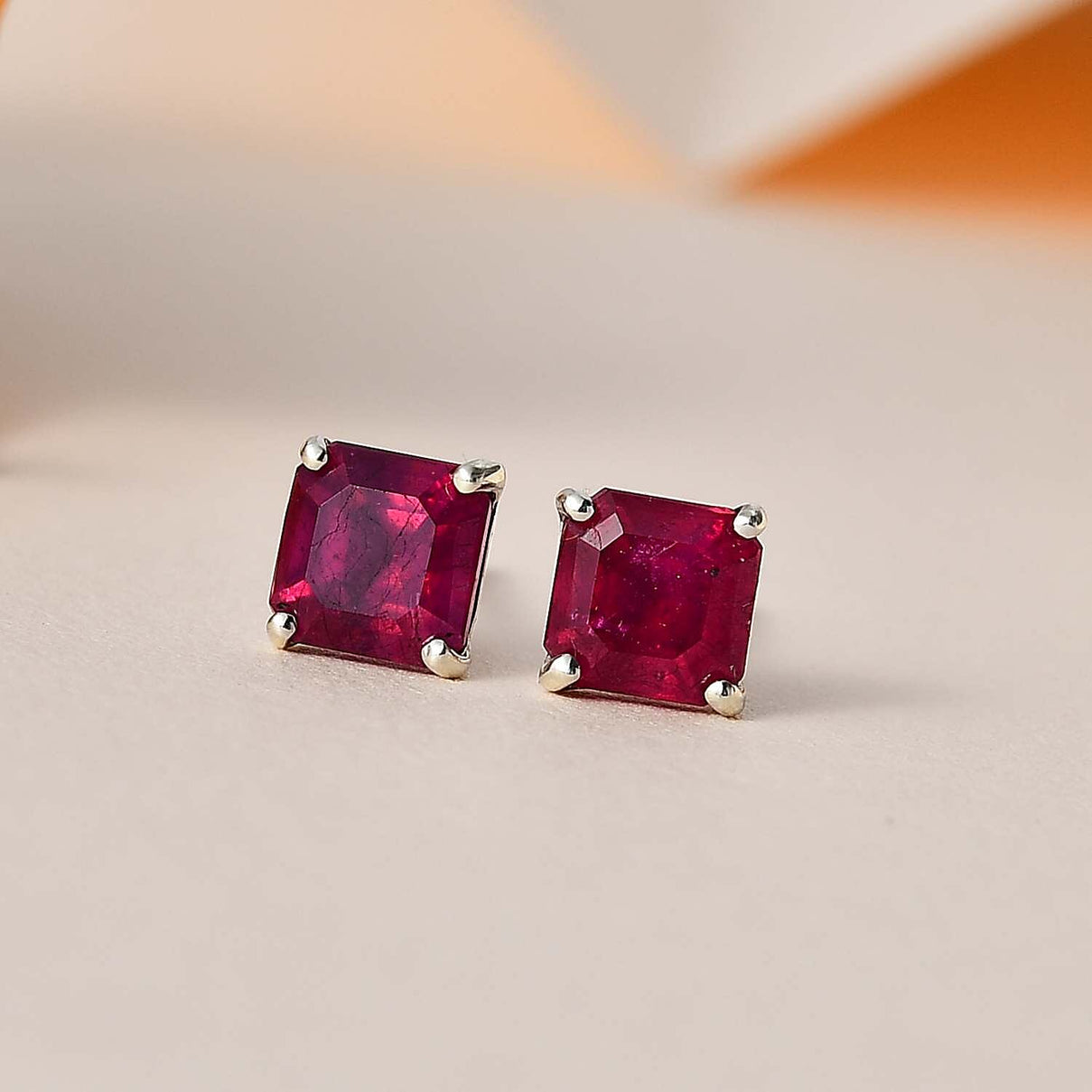 9K White Gold  AA   African Ruby  Earring 1.50 ct,  Gold Wt. 0.4 Gms  1.718  Ct. 7633992 1
