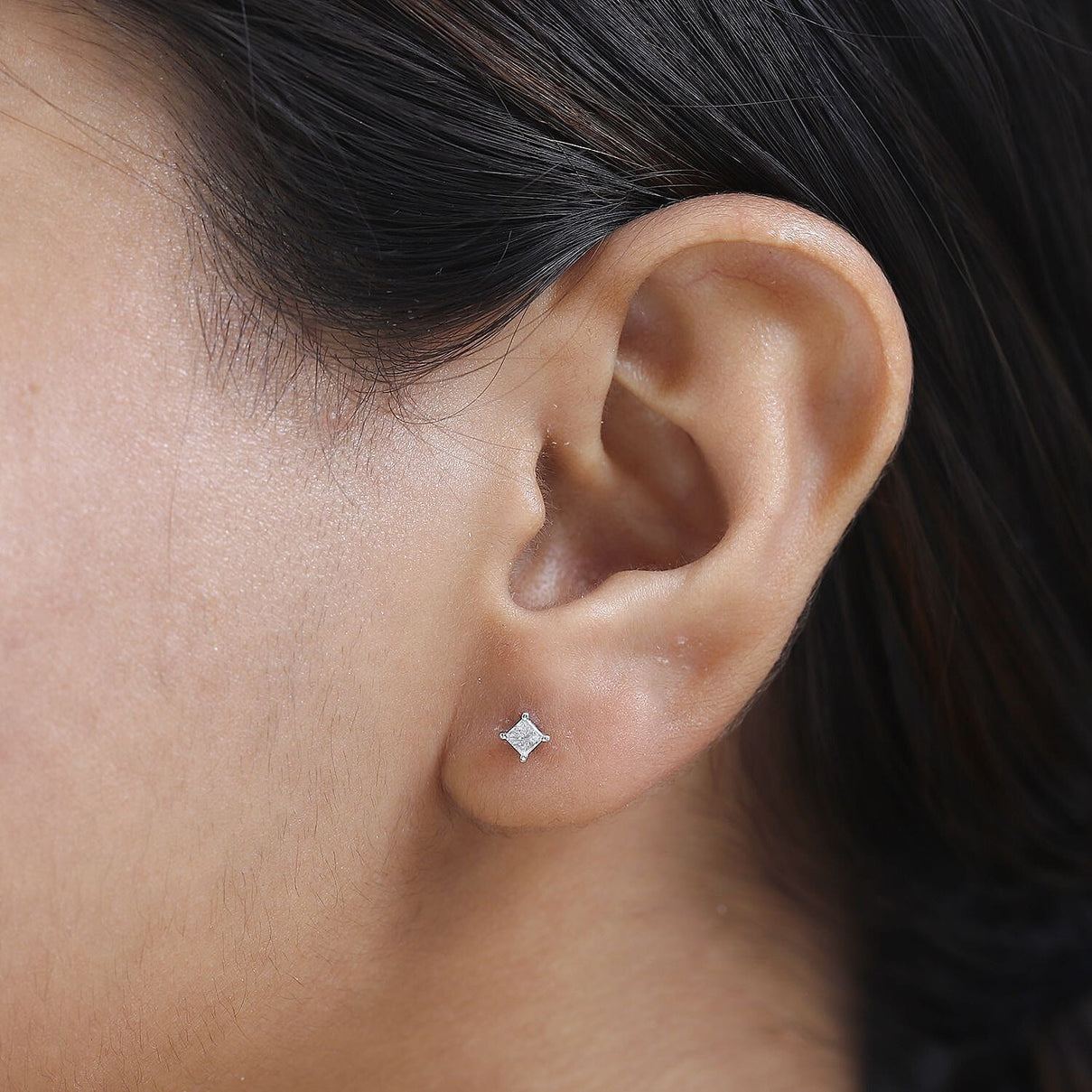 Natural Diamond Solitaire Stud Earrings in 9K White Gold SGL Certified (I3-G-H) 0.25 Ct. 7646683 3