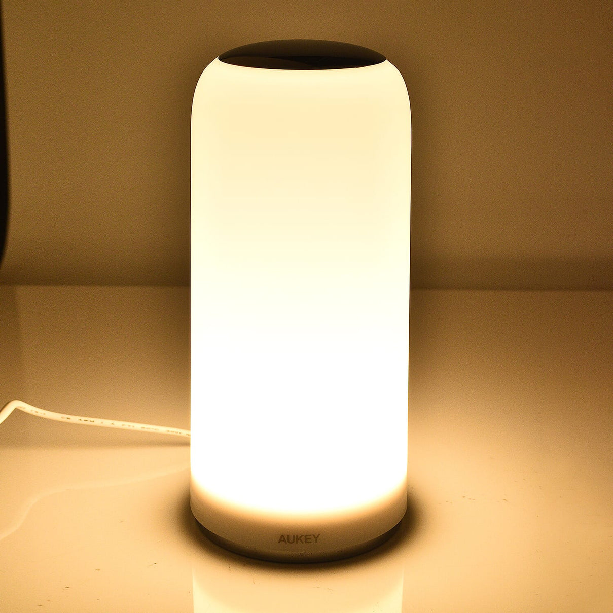 CLOSE OUT DEAL - AUKEY Touch Control RGB Lamp LT-T7R 7652172 1