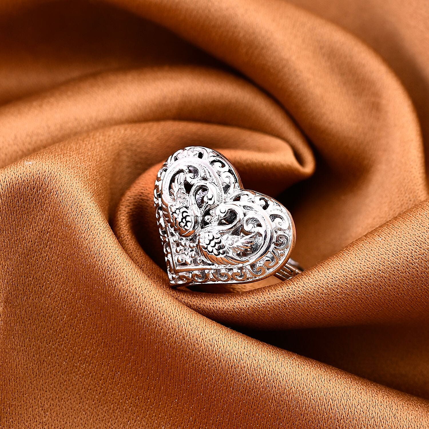 Royal Bali Collection - Sterling Silver Swan Heart Ring 7654054 1