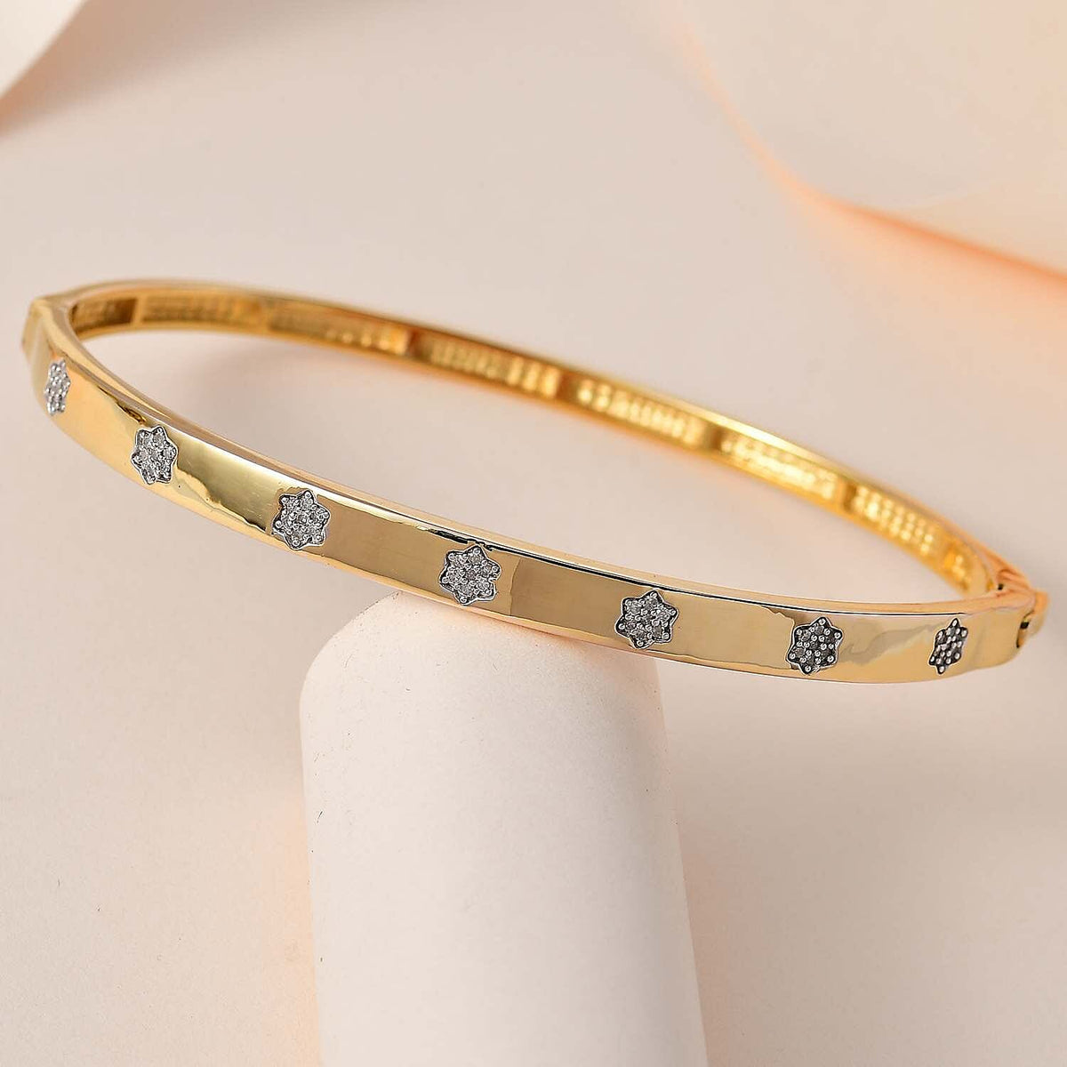 Diamond Full Bangle (Size 7.50) in 18K Yellow Gold Vermeil Plated Sterling Silver 0.25 Ct, Silver Wt 14.30 GM 7659629 2
