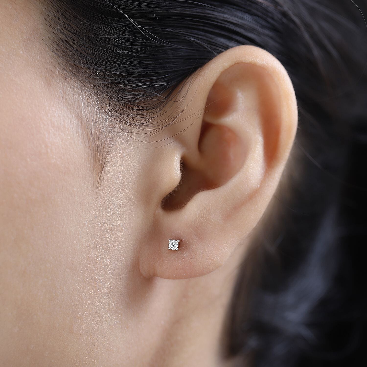 950 Platinum IGI Certified Diamond (VS-E-F) Stud Solitaire Earrings 7663938 3