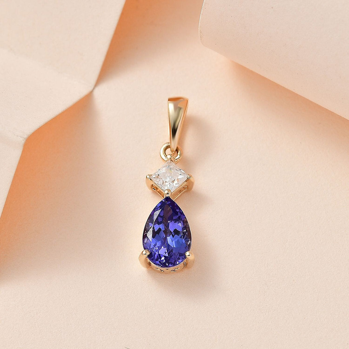 Premium Tanzanite and Moissanite Solitaire Pendant in 9K Yellow Gold 7670528 1