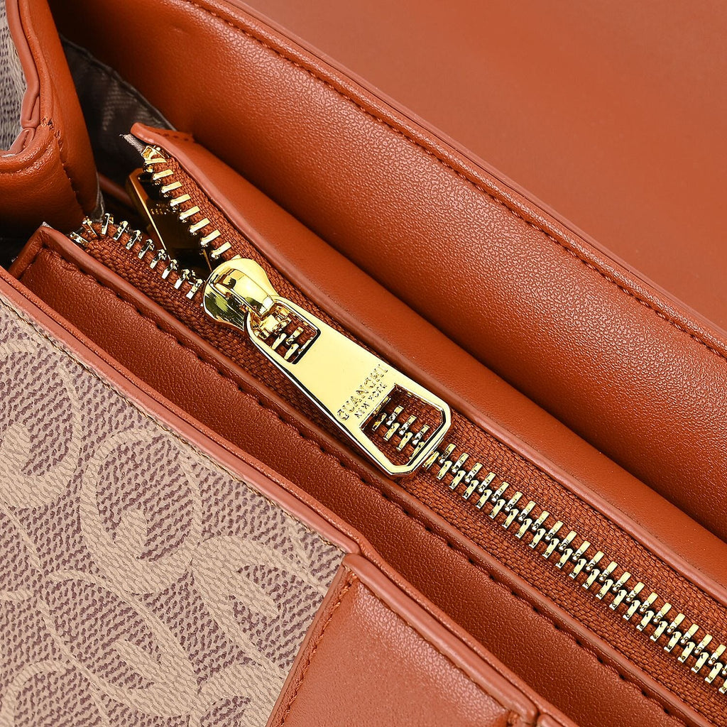 GUANCHI Crossbody Bag with Handle Drop - Brown