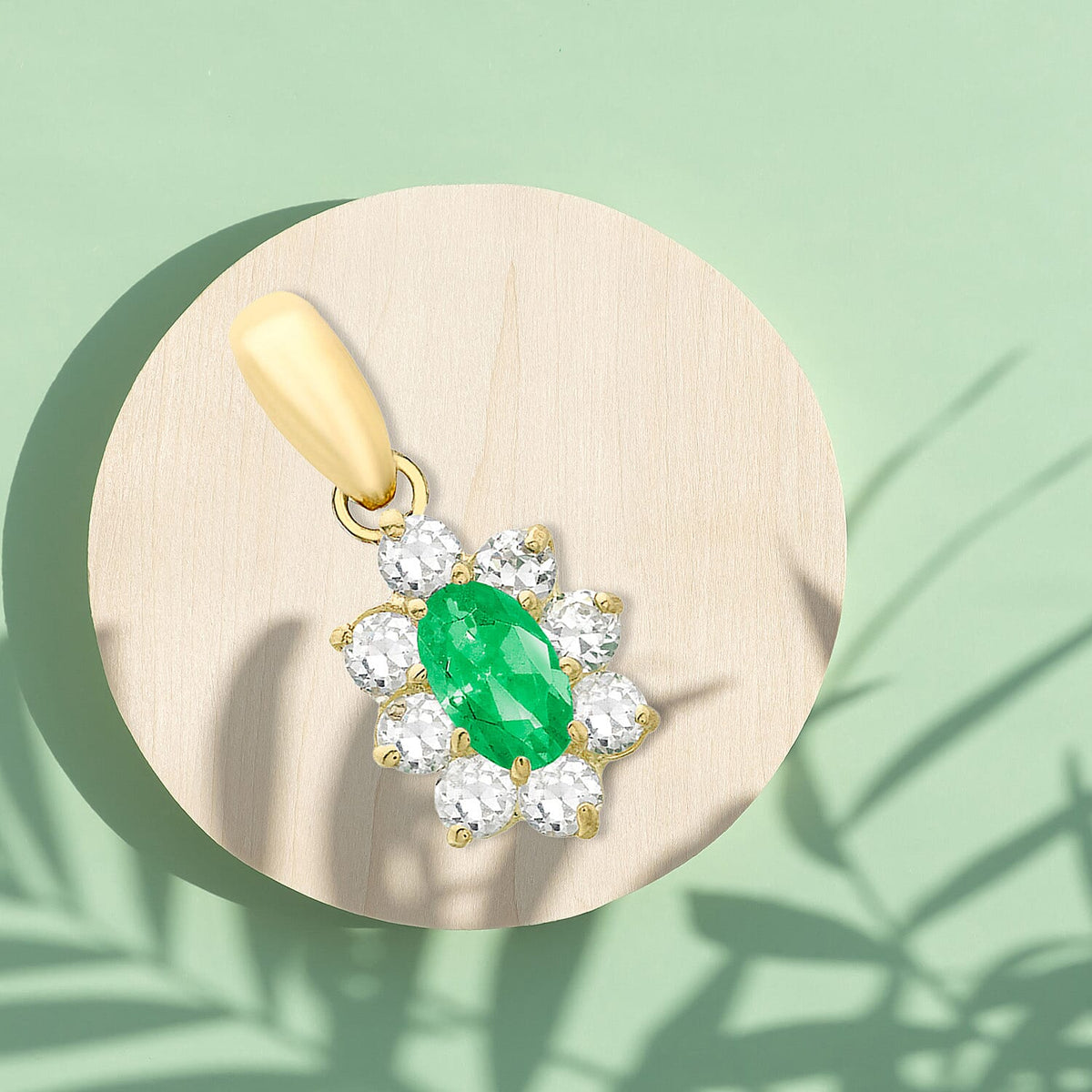 9K Yellow Gold  A   Green Cubic Zirconia ,  Cubic Zirconia  Pendant 0.66 ct,  Gold Wt. 0.5 Gms  0.660  Ct. 7712846 3