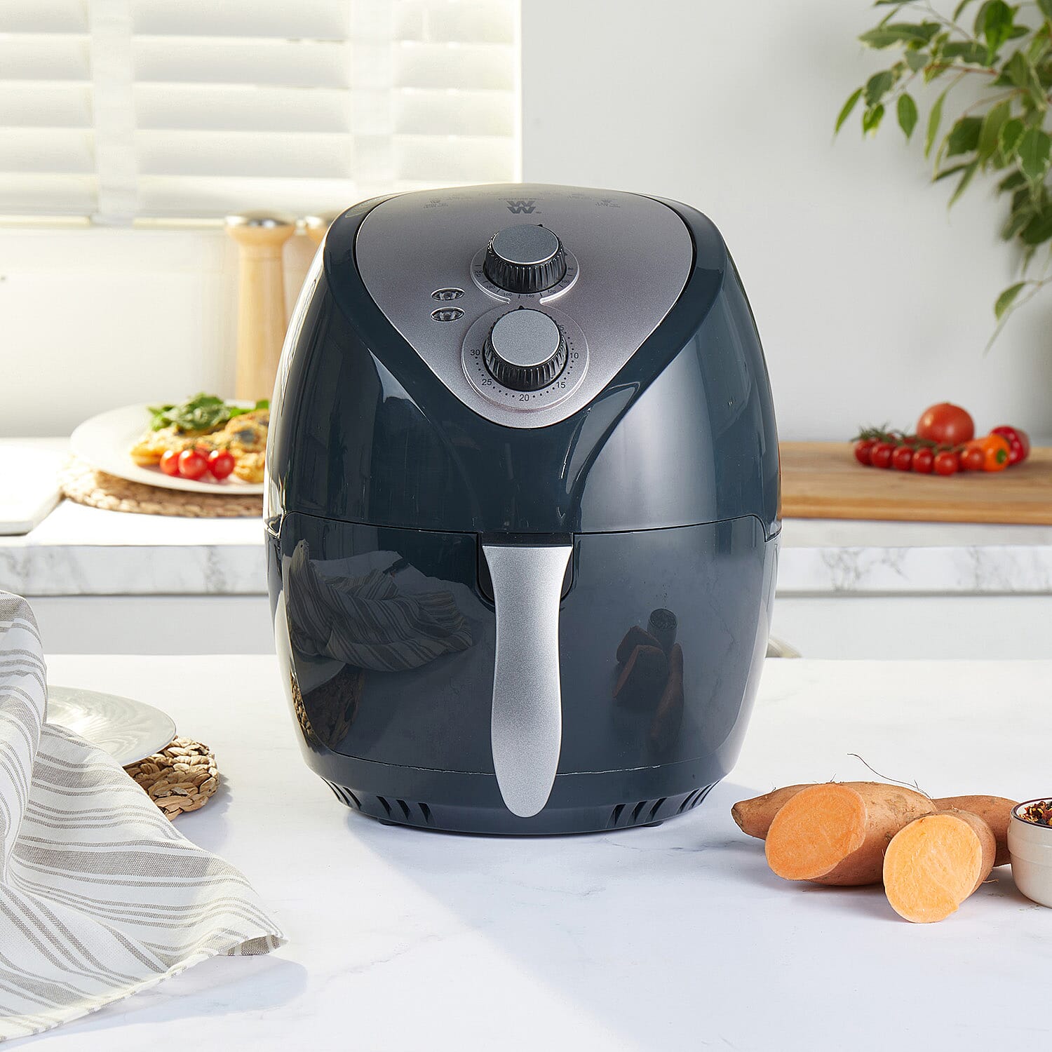 Progress: WW 3.2L Air Fryer, 1300 W 7731600 0
