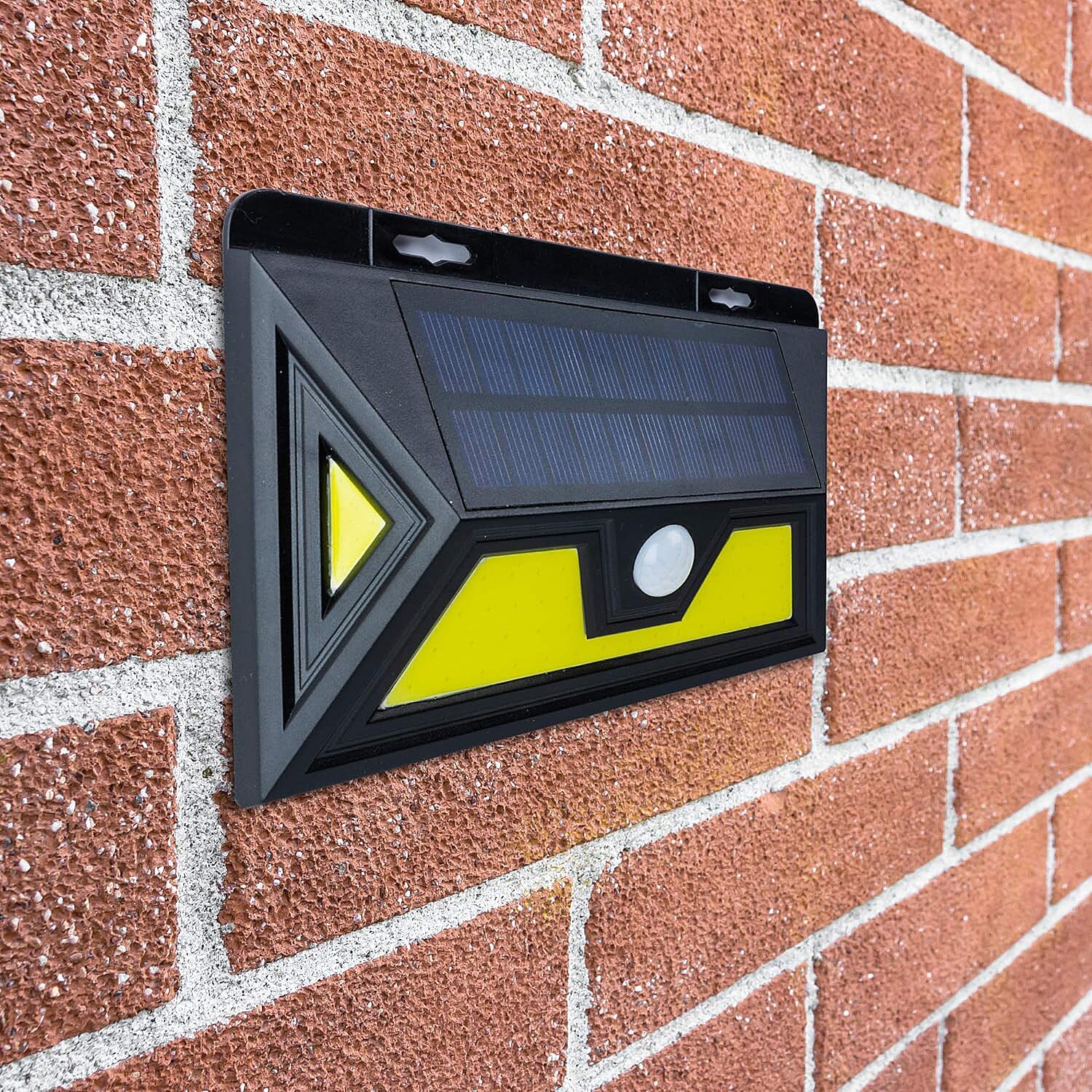 Spear - Jackson Motion Sensor Water Resistant Solar Light 7757620 1