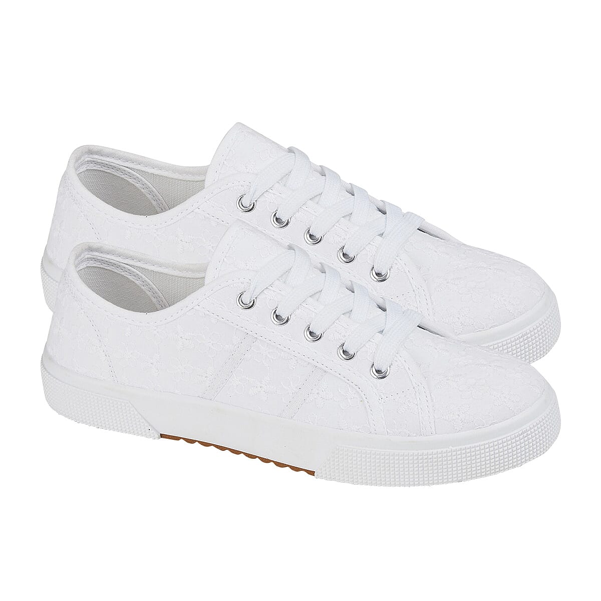 URBAN JACKS Broderie Anglaise Pump on Chunky Ladies Shoe 7772238 0
