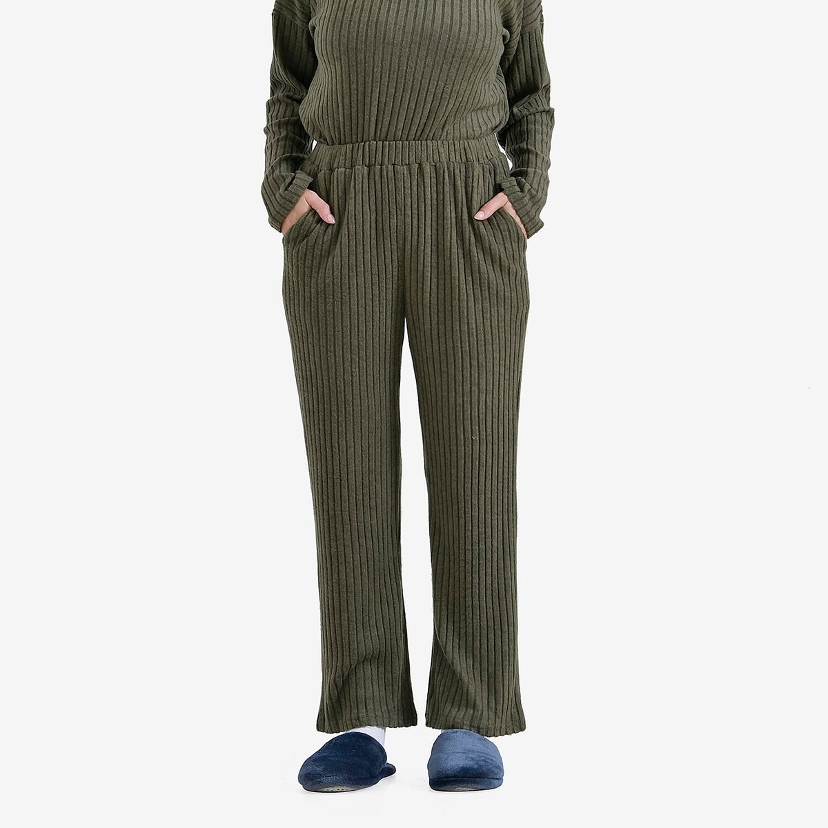 La Marey Two-Piece Knitted Loungewear Set 7860827 8
