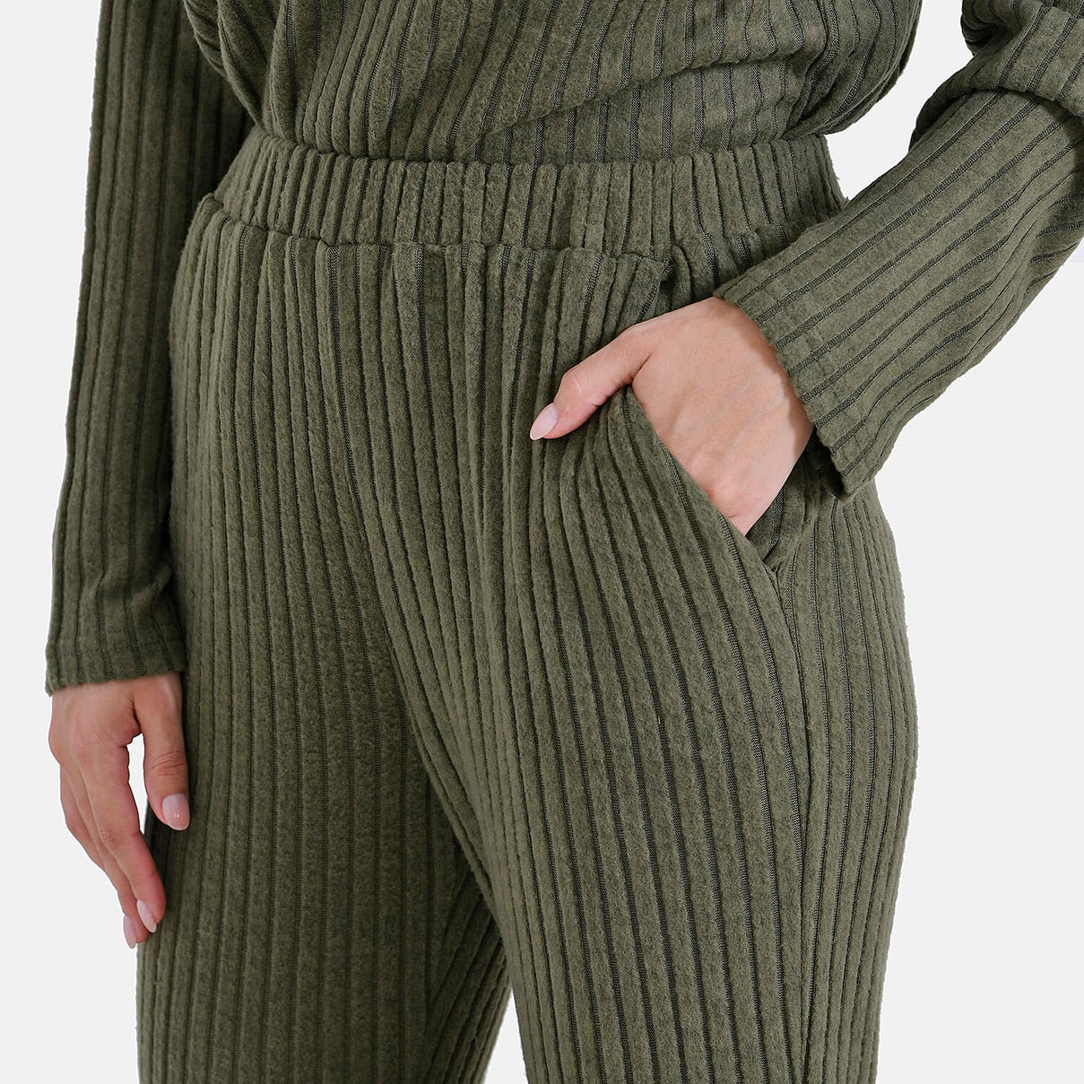 La Marey Two-Piece Knitted Loungewear Set 7860827 14