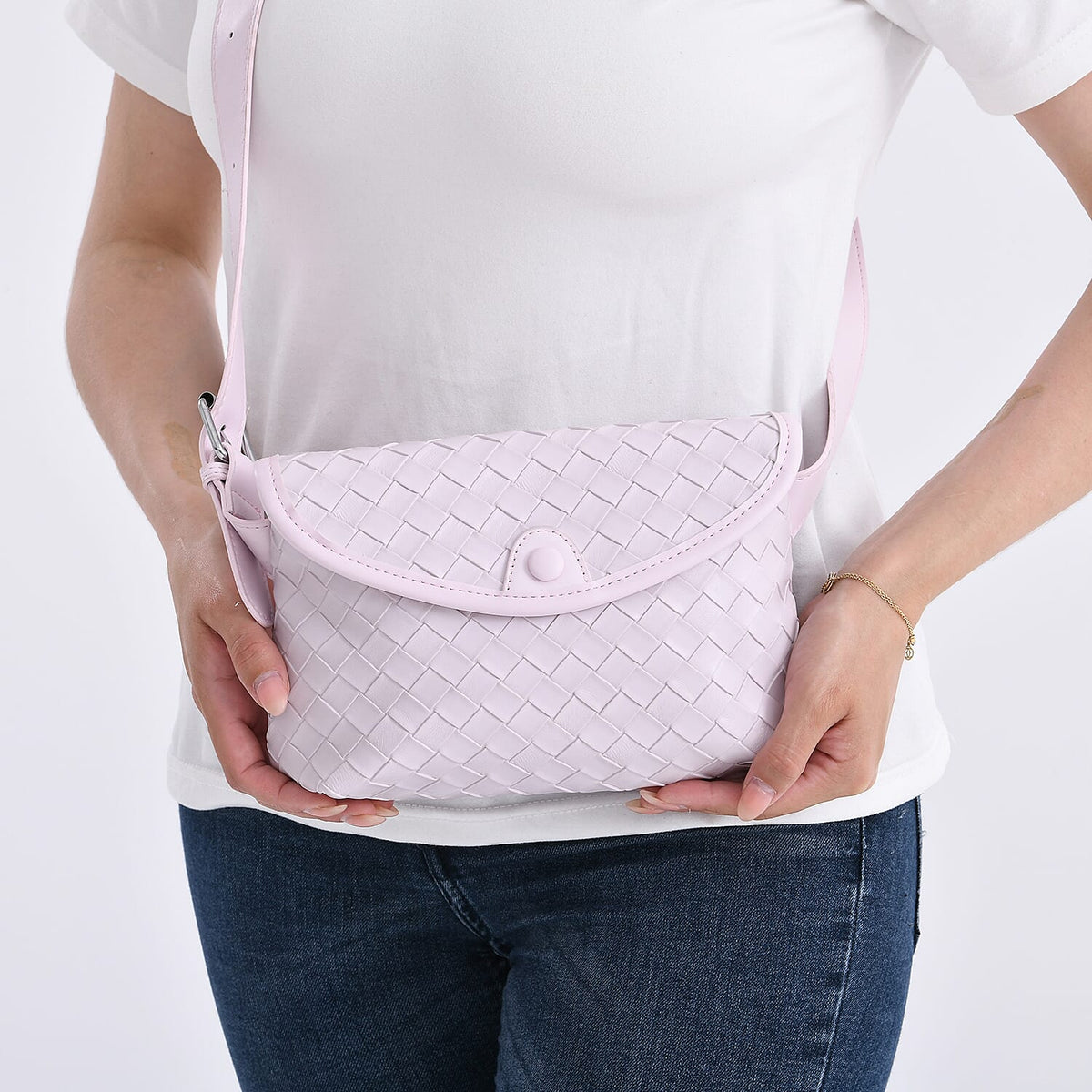 Textured Crossbody Handbag with Adjustable Strap V32580558 3