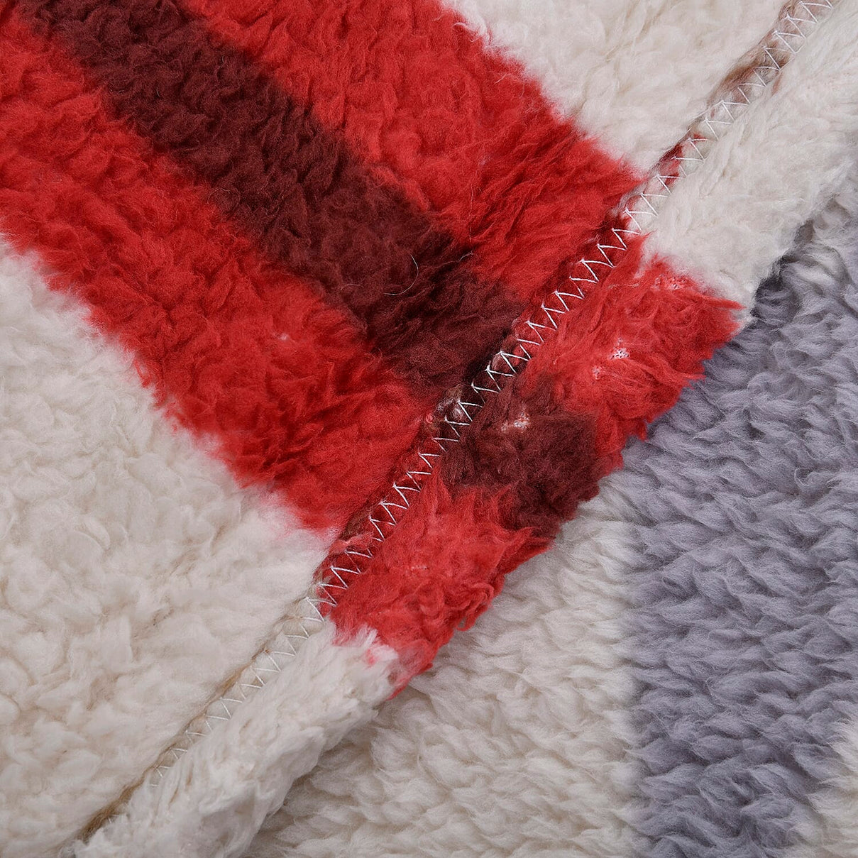 TJC Soft Single Layer Sherpa Blanket - White and Multi 3879210 1