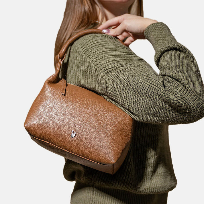 Assots 'City Bag' Soft Pebble Genuine Leather Shoulder Bag 8501595 2