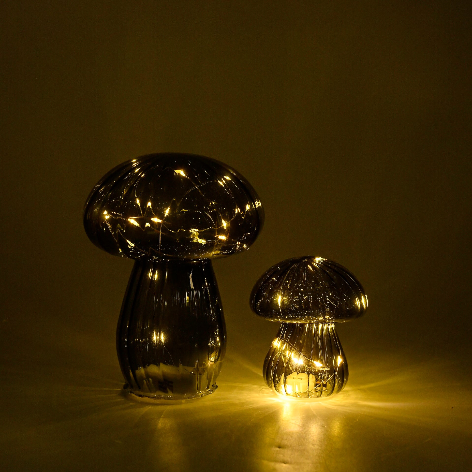 Mushroom Glass Light Table Lamp Set of 2 7793611 3