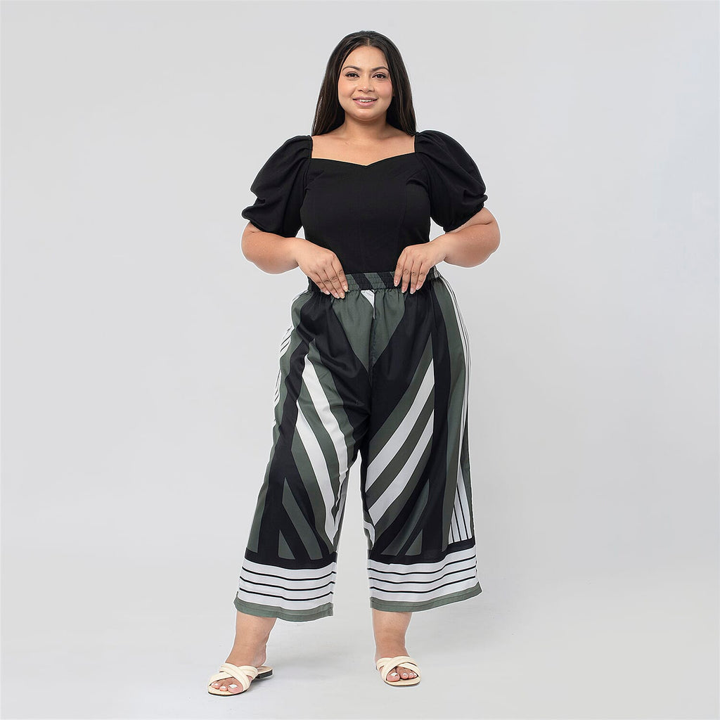 Printed Cropped Palazzo (Size L, Inside Leg Lenth 53 cm) - Chevron